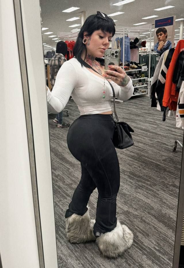 HMU ON SMS, WHATSAPP or iMessage: +15592705692 - Image 2